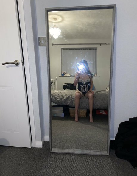 leahshorty ポルノスター セックス 写真