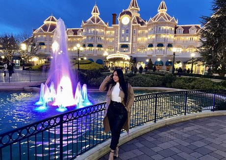 ashleyrae20 セクシー女優 写真