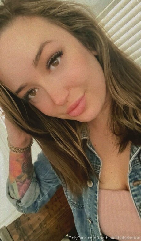 thatbeachbabekotton ヌードモデル ギャラリー