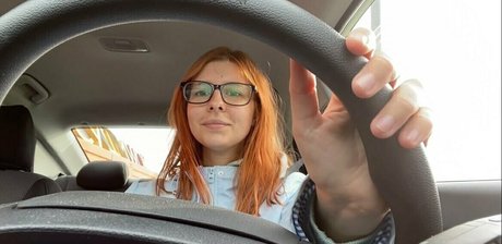 巨乳オナニーオンリーファンズ アート裸 アーカイブ