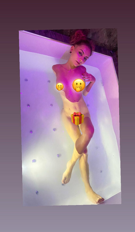 sick mind ポルノスター 写真