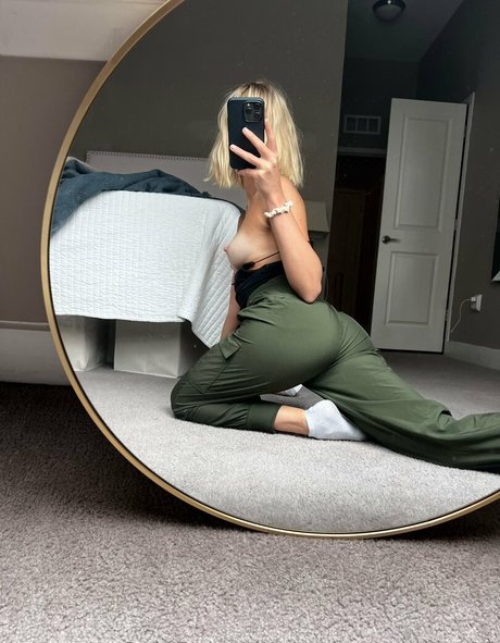 南部のオンリーファンズ セクシー ギャラリー