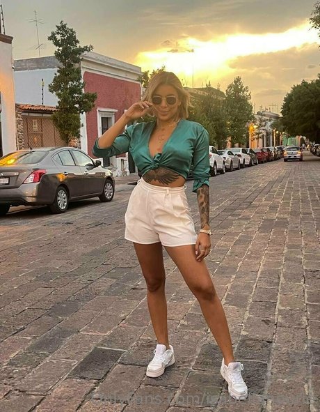 ssbbw オンリーファンズ 限定 画像