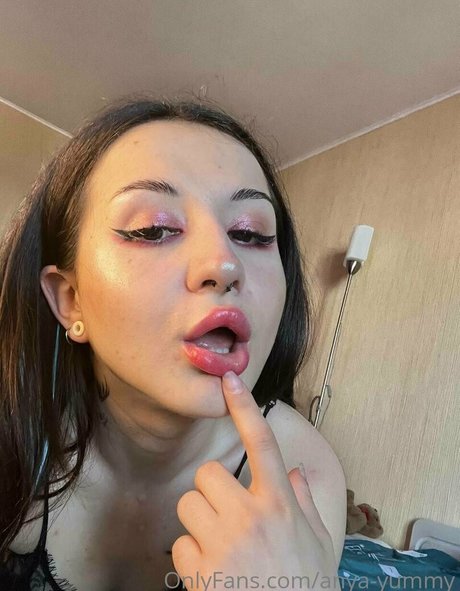 ann d voure ポルノモデル 画像