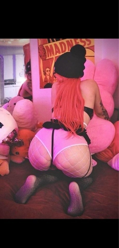 cali luve エロティック女優 画像