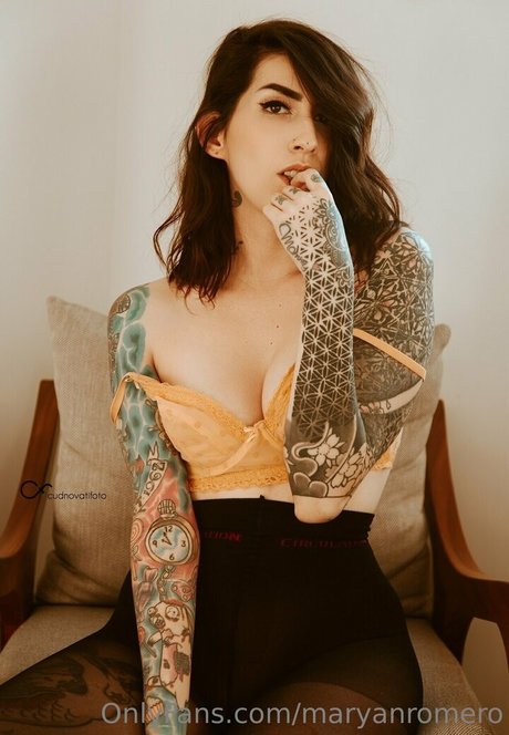 maryanromero ポルノスター ホット 画像