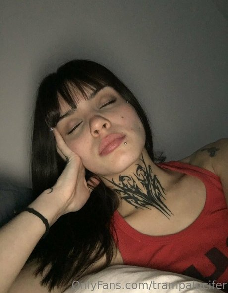 trampalucifer 素敵なモデル アーカイブ