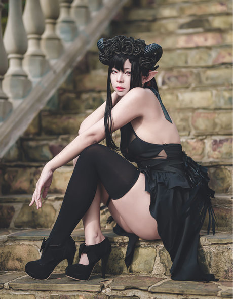 POV 熟女 オンリーファンズ 無料セックス 画像