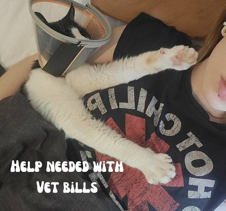 シャワー3P オンリーファンズ xxx 写真