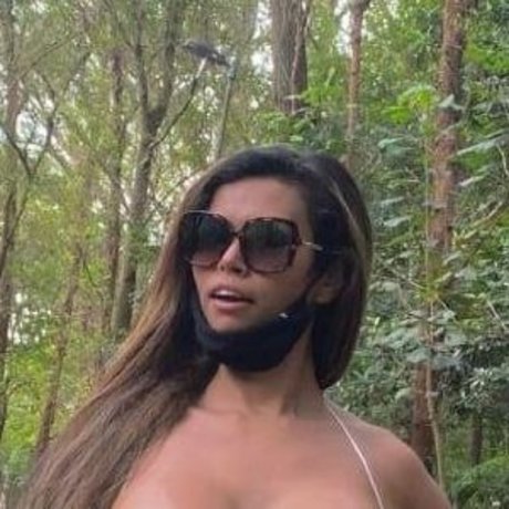 アジア人ニューハーフオンリーファンズ トップ 写真