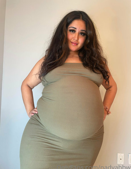 nadyabbw 最高のポルノスター 写真