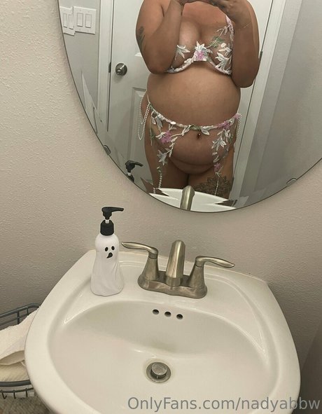 nadyabbw 高品質モデル 画像