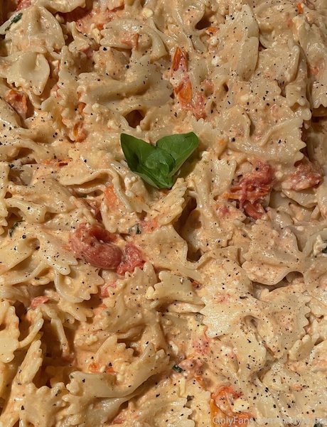 濃厚なヌードオンリーファンズ セクシーヌード ギャラリー