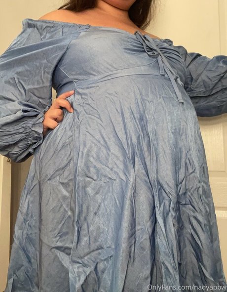 nadyabbw ポルノスター 美しい ギャラリー