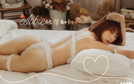 ABBIE____a b b i e HDポルノスター 写真