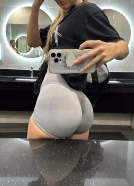 Lillie Bass 高品質スター 画像