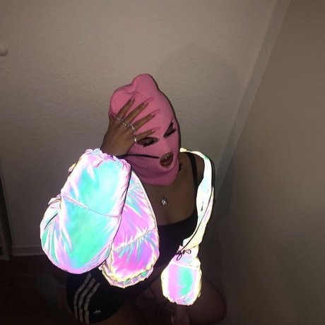 ゲイジムオンリーファンズ 無料セクシー 写真