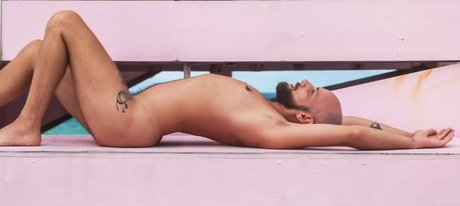 パイズリ オンリーファンズ 美しい裸 ギャラリー