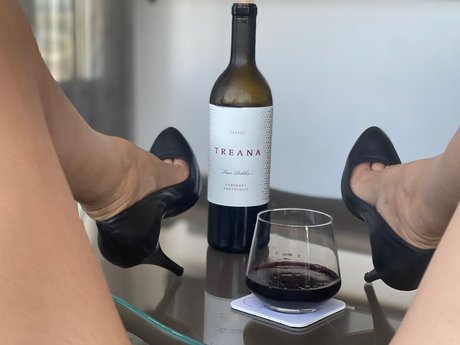 Goodgirlinabadway ポルノスター 可愛い 写真