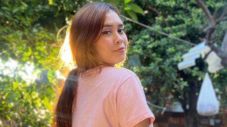 Nakira 17 セクシーなスター ギャラリー