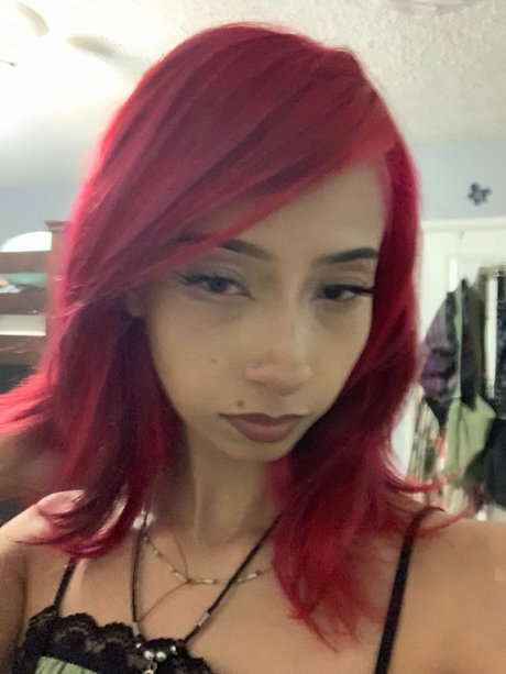 Fathoodbitch 美しいポルノスター 画像