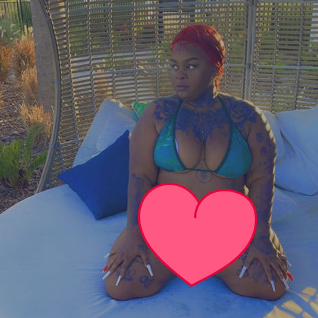 Chunkyy セクシーモデル 画像