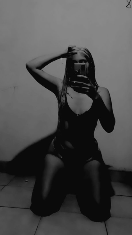 Nanii_ ポルノスター 可愛い ギャラリー