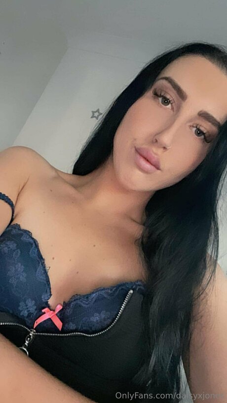 Daisy Jones FREE PAGE_ セクシーモデル 写真