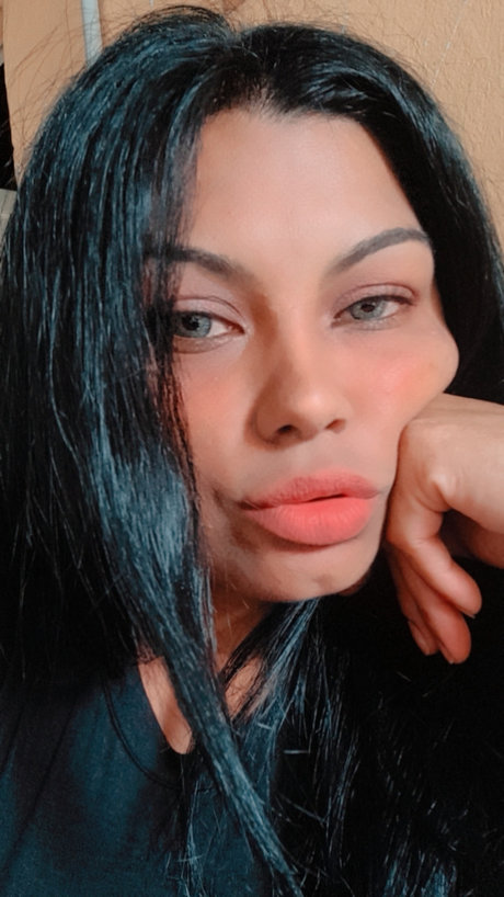 Natasha cristal 裸のスター 写真