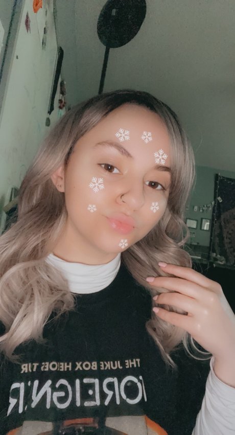 Cristyn_ ホットなスター 写真