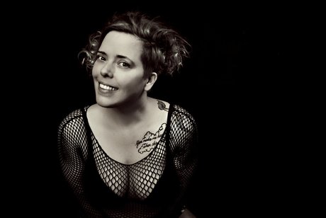 Carly Morgan セクシーモデル 画像