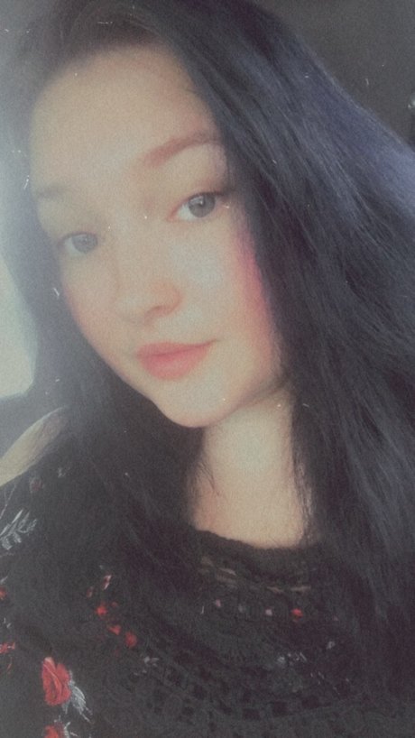 Meghan Simington 完璧なモデル 画像