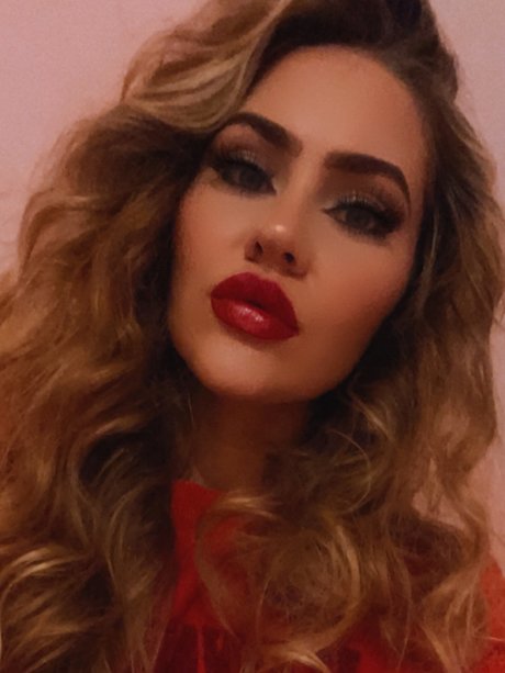 Naughty VIDEO CALL QUEEN_ 美しいスター ギャラリー