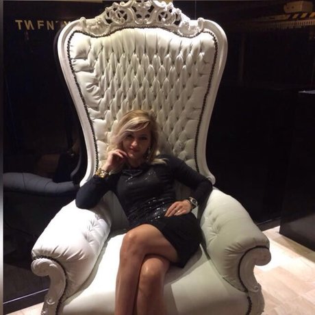 NATY 完璧なモデル ギャラリー