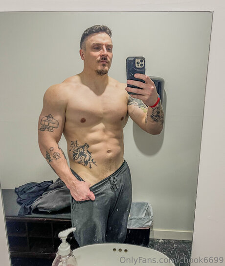 Cory Hook スター ヌード 写真