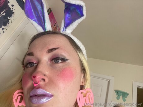 デカ尻ティーンオンリーファンズ 美しいポルノ 画像