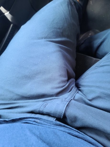 Blexi 裸の女優 写真