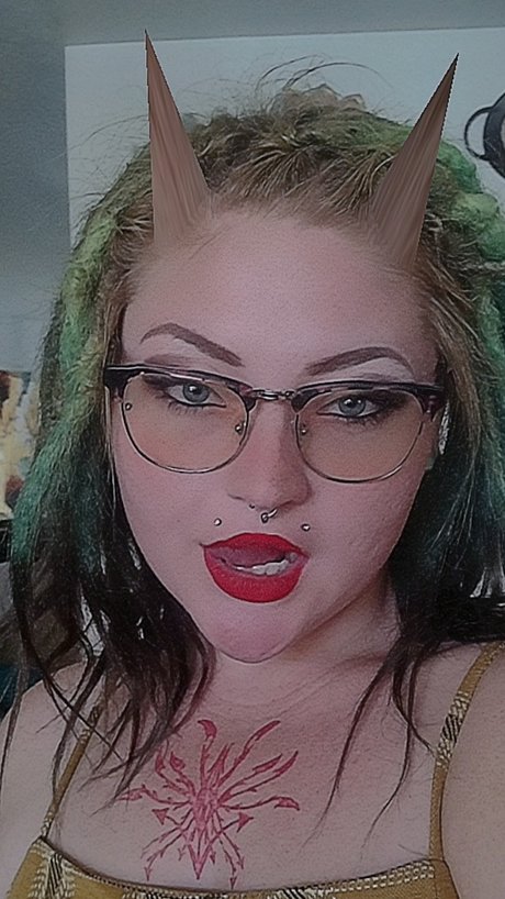 Ashely B huny ヌードスター 写真