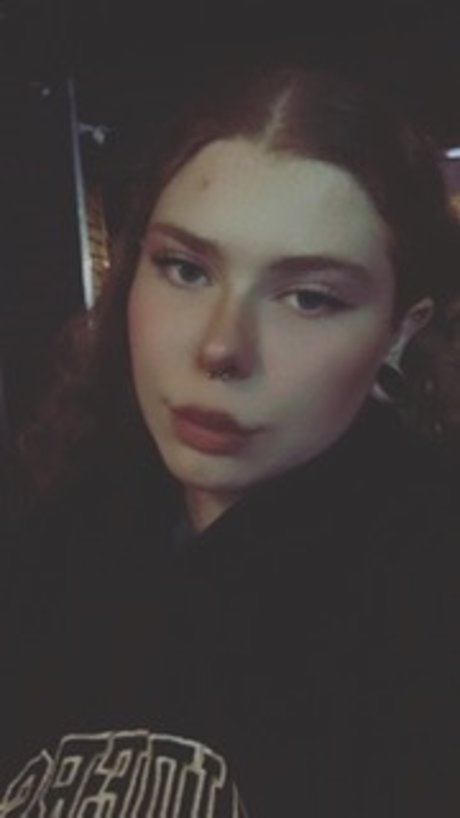 フィットネス熟女オンリーファンズ 無料ヌード ギャラリー