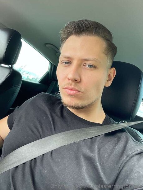 NicolasFerringtonFree XXXモデル 画像