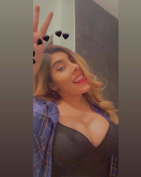 Niccol ホット女優 画像