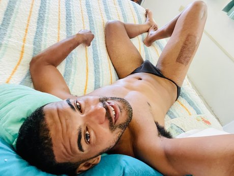 NextTopThrottle 美しいスター 写真