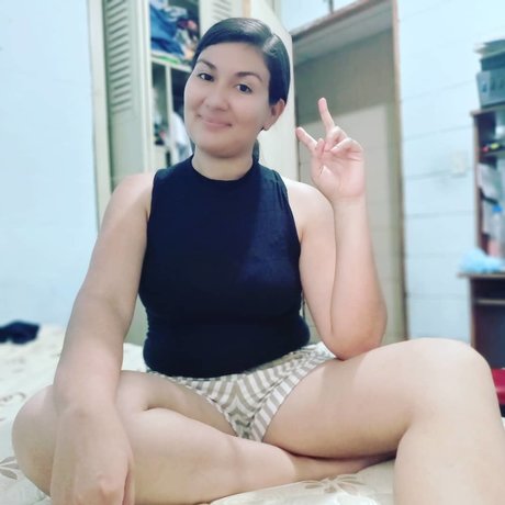 Jazmin Madrid ポルノスター ヌード アーカイブ