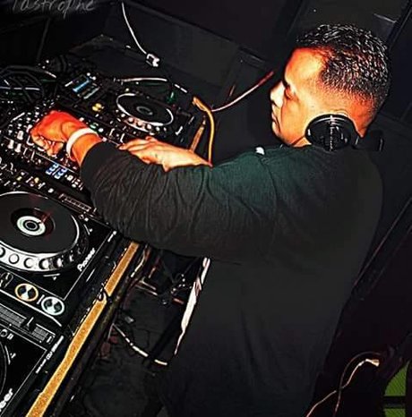 MexicA Neuro エロティックモデル 画像