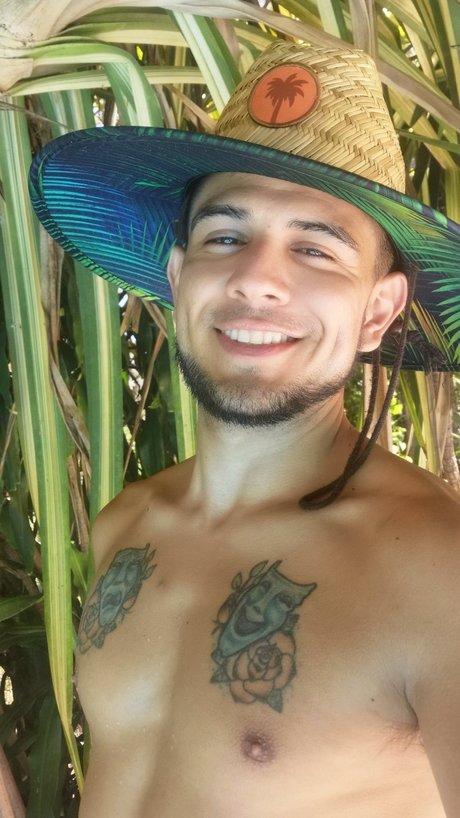 Alex Montenegro セクシーなスター ギャラリー