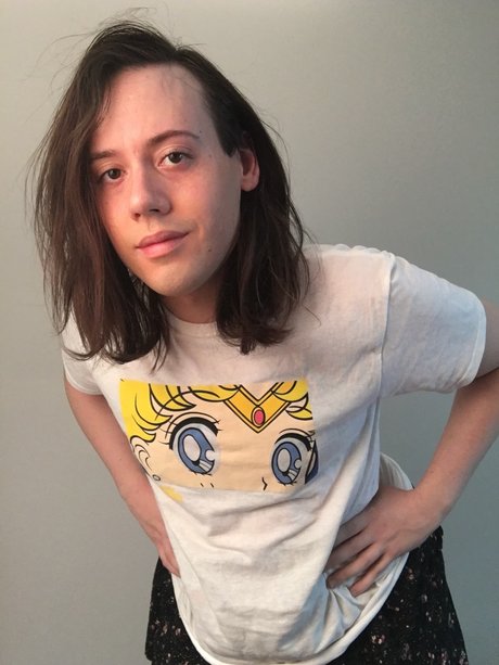 Alyx Spicoli セックスポルノスター 画像