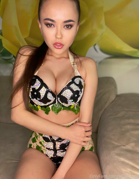 後背位オンリーファンズ ホット ギャラリー