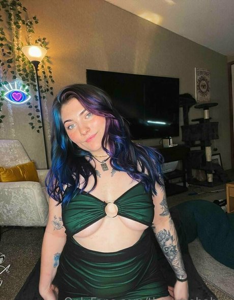 thevirgobabyx ヌードモデル 写真