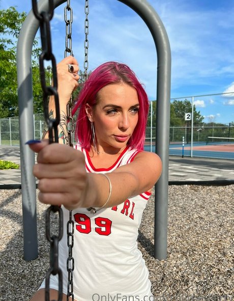 layrose1 かわいいポルノスター 画像