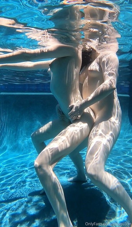 ベビーシッターオンリーファンズ セックス 画像